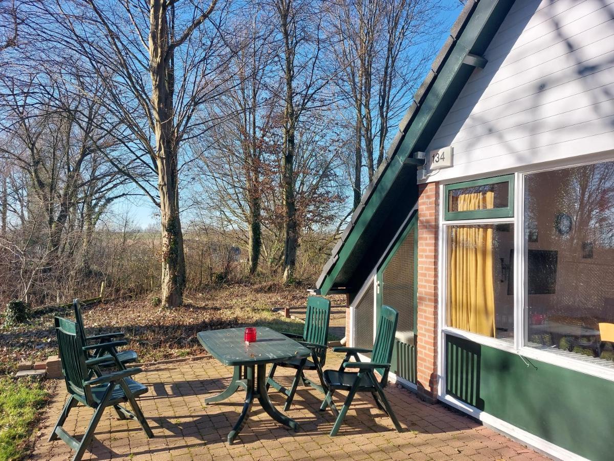 Butterflies, Bungalow 134 Simpelveld Exterior foto